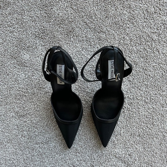 Steve Madden Black Mesh Alliance Heels Size 9 - Picture 1 of 9